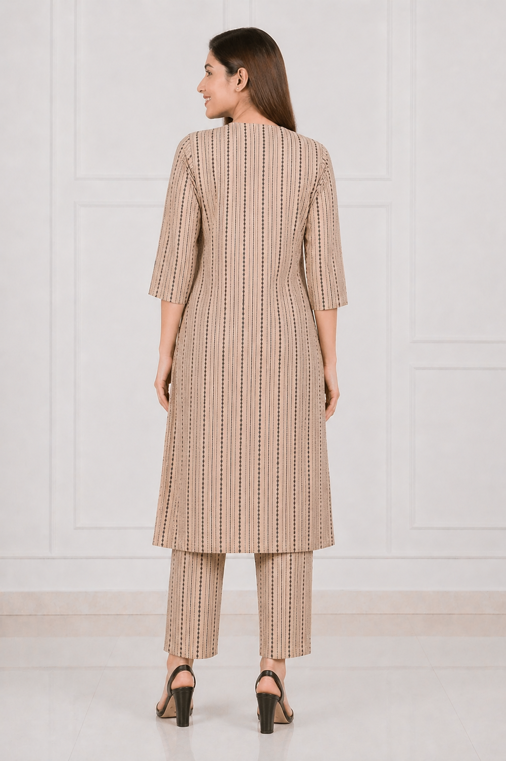Women's Beige Striped Kurta Pant Set