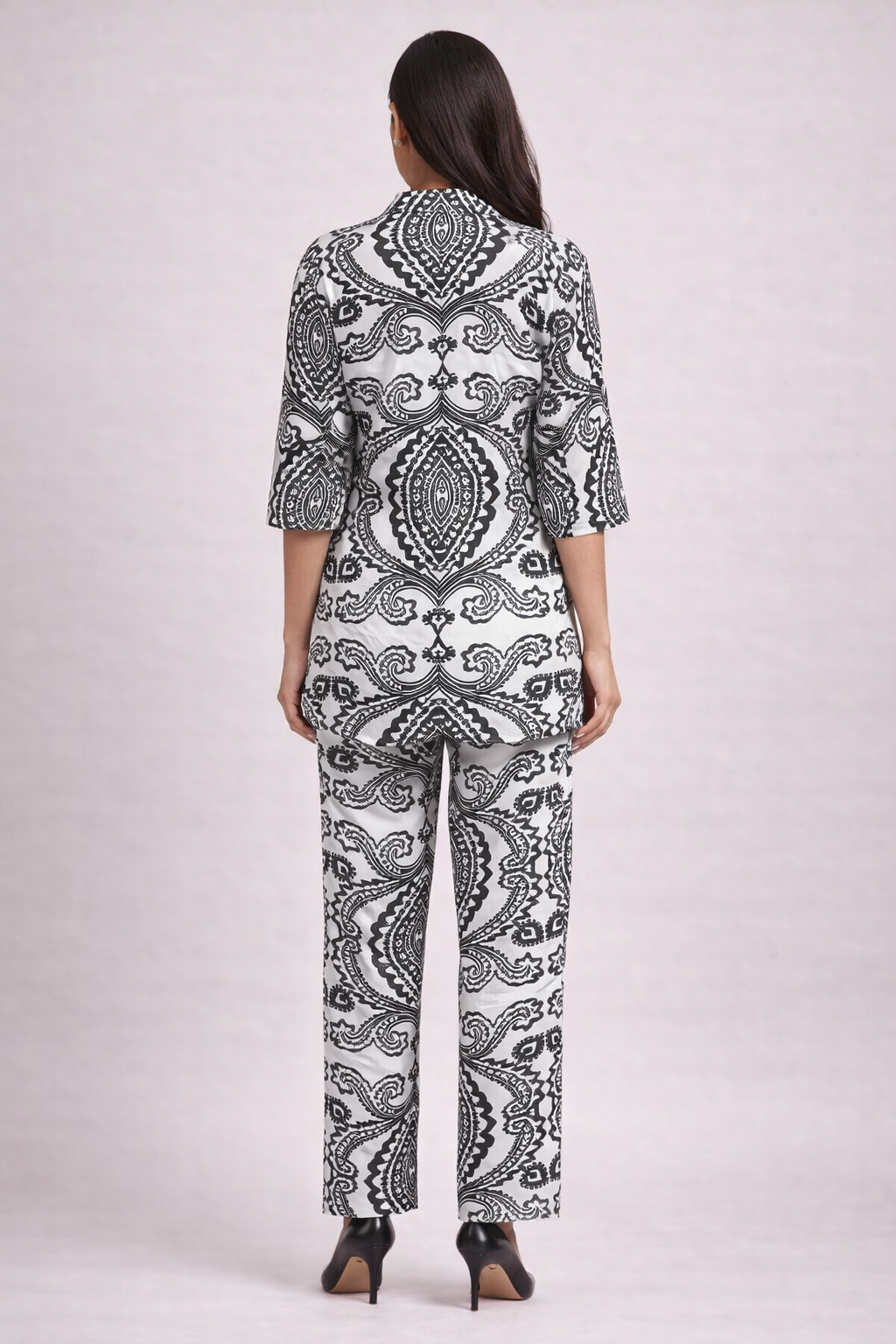 Ivory Noir Geometric Co-ord Set