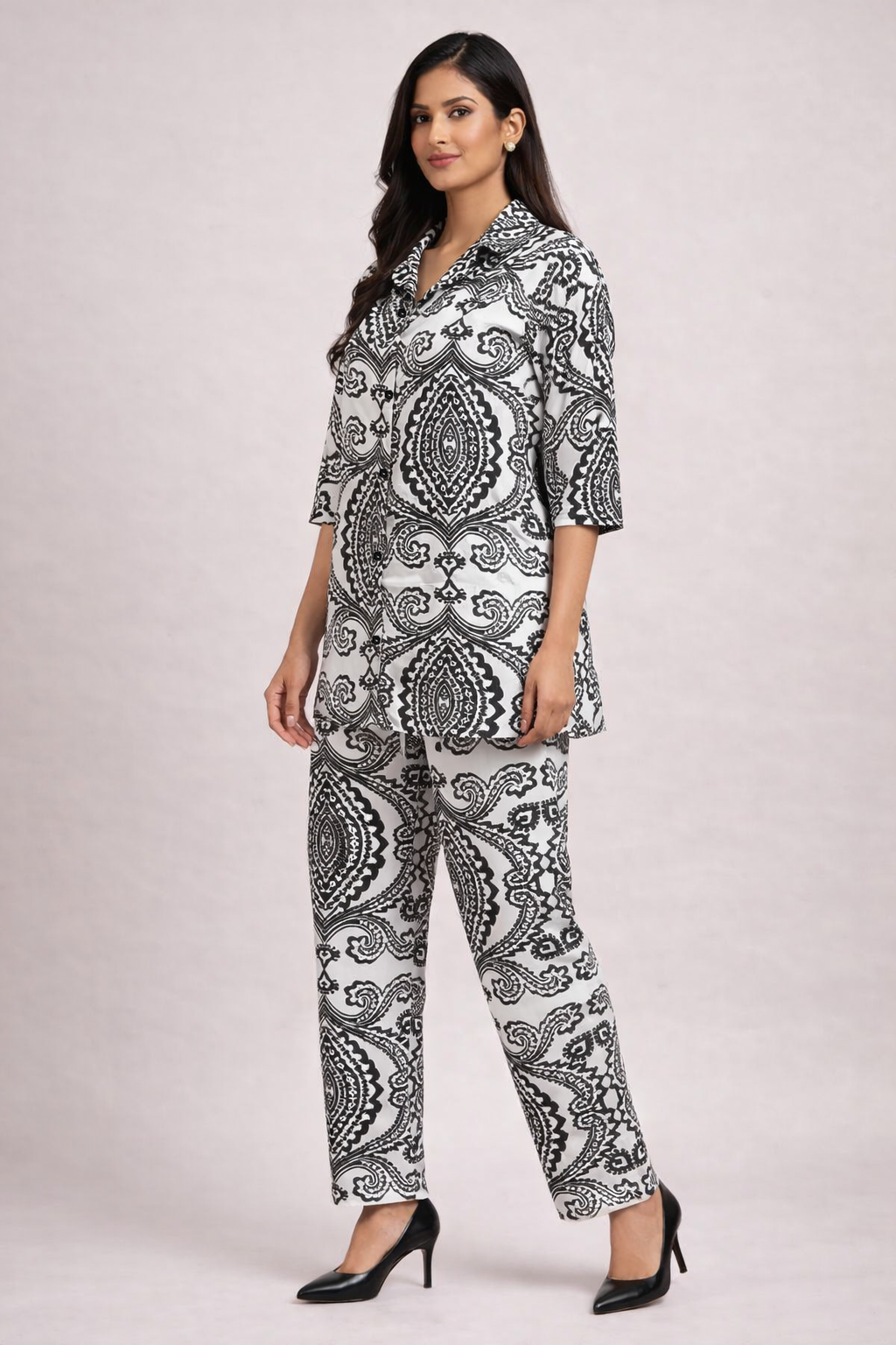 Ivory Noir Geometric Co-ord Set