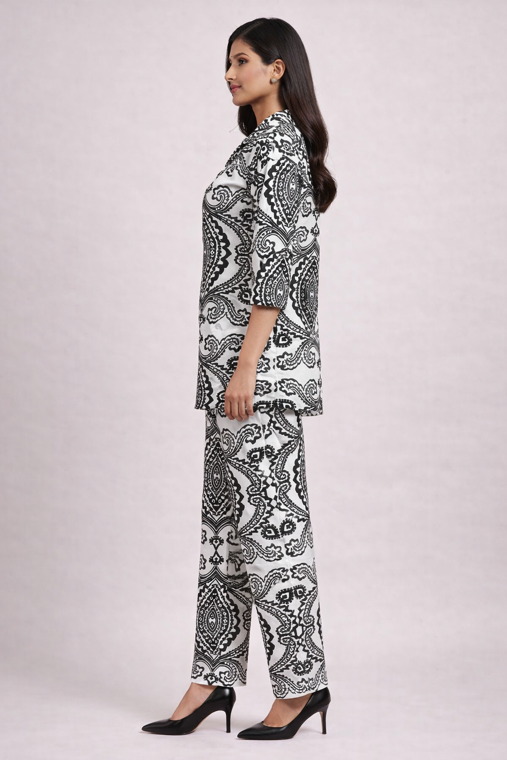 Ivory Noir Geometric Co-ord Set