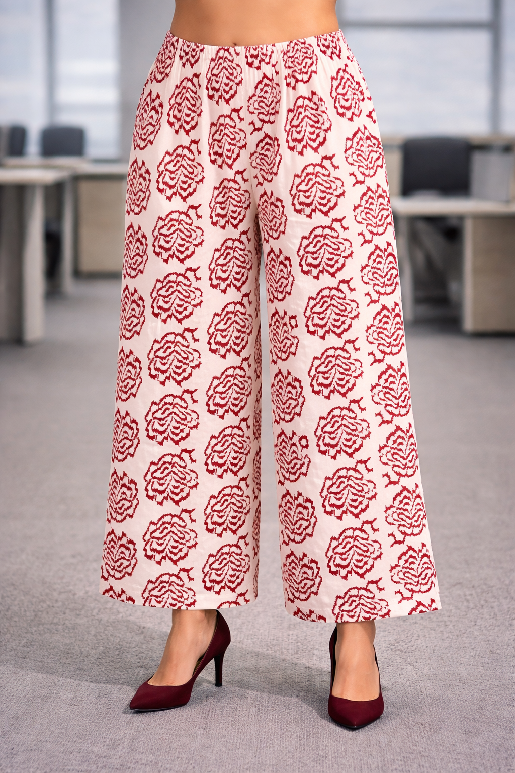 Women's Off-White & Maroon Floral Printed Kurta Pant Set